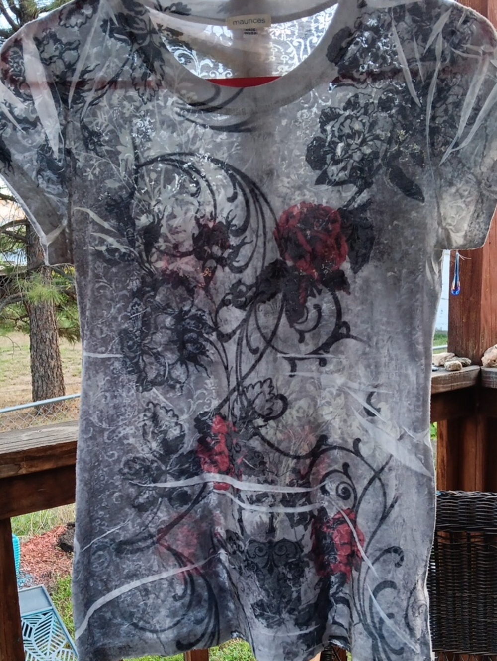 Maurices Gray Floral Short Sleeve Tee with Red Floral Accents